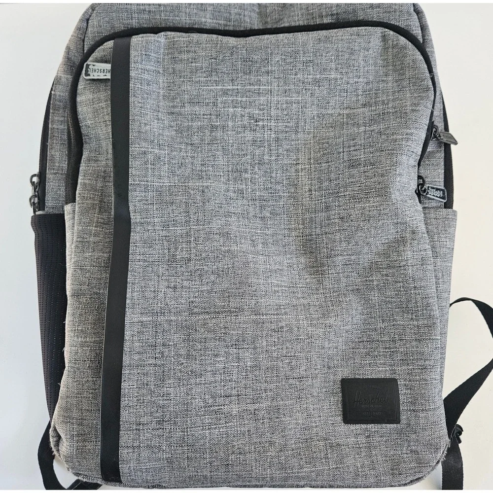 Herschel Kaslo Daypack Tech 20L Raven Crosshatch Travel 16